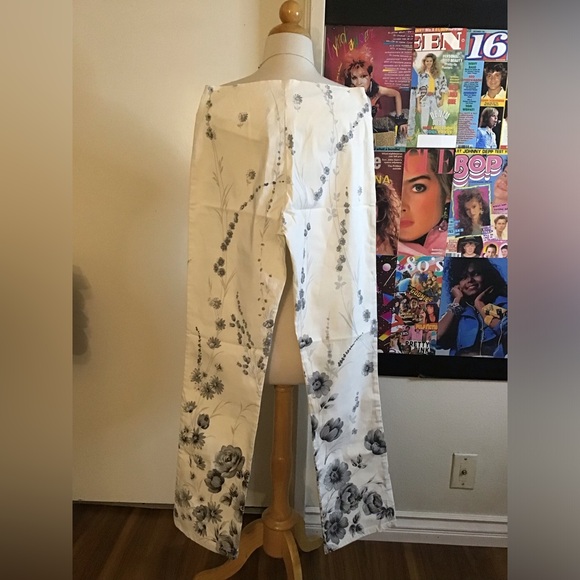 Tark 1 Cream and Gray Floral Pants - Picture 3 of 9